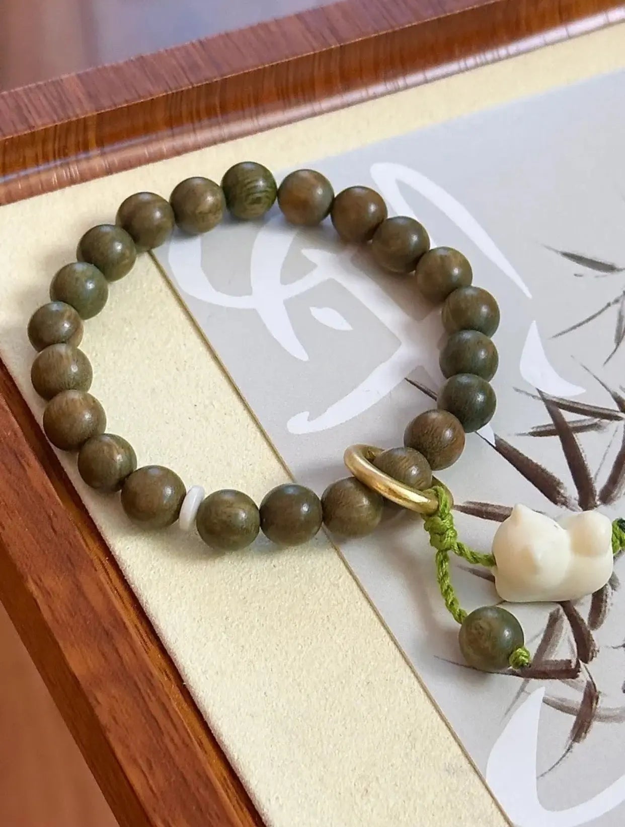 Attract health-Cat Sandalwood Bracelet