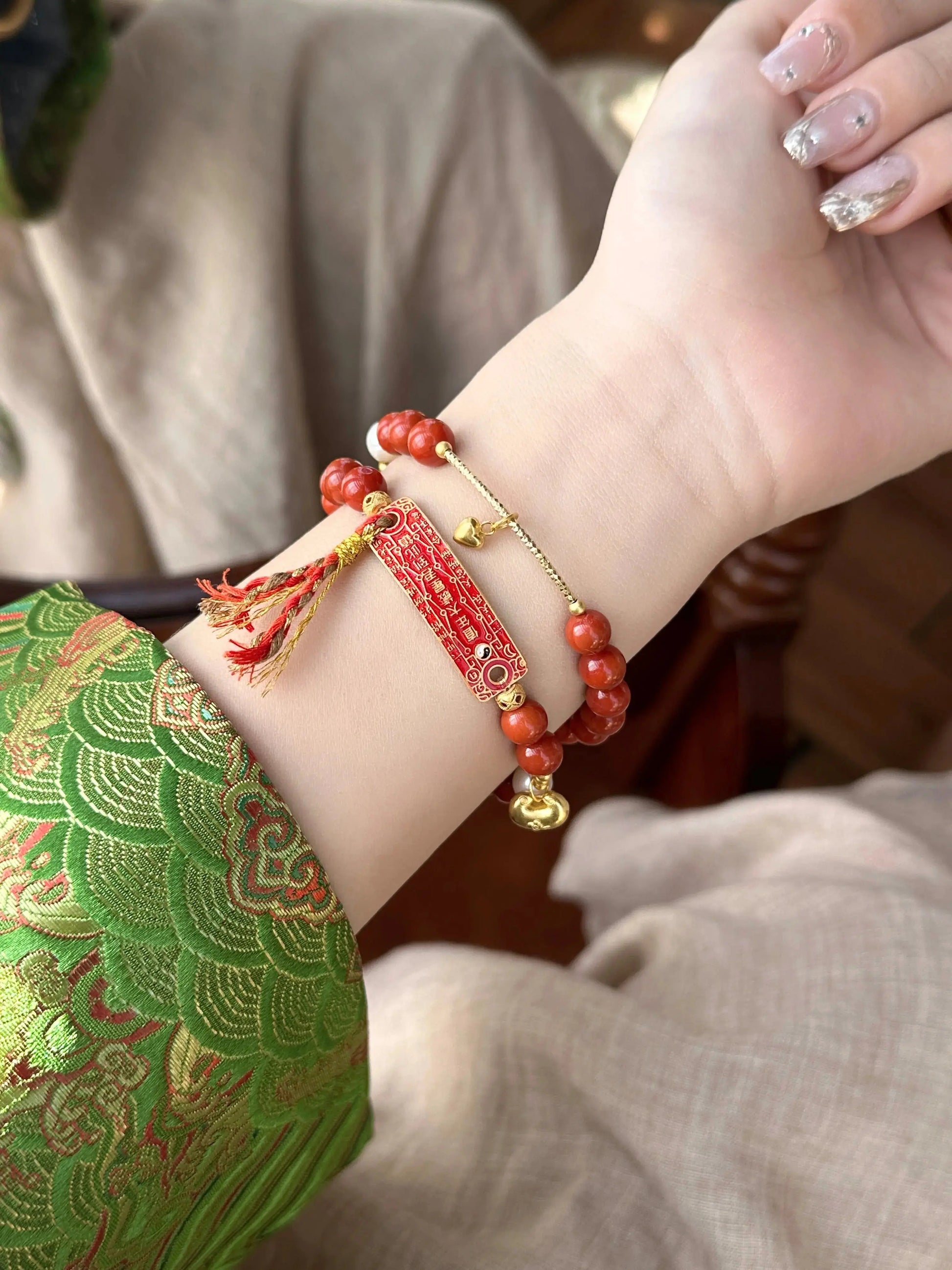 Attract luck&health-Red bracelet uucool jewelery