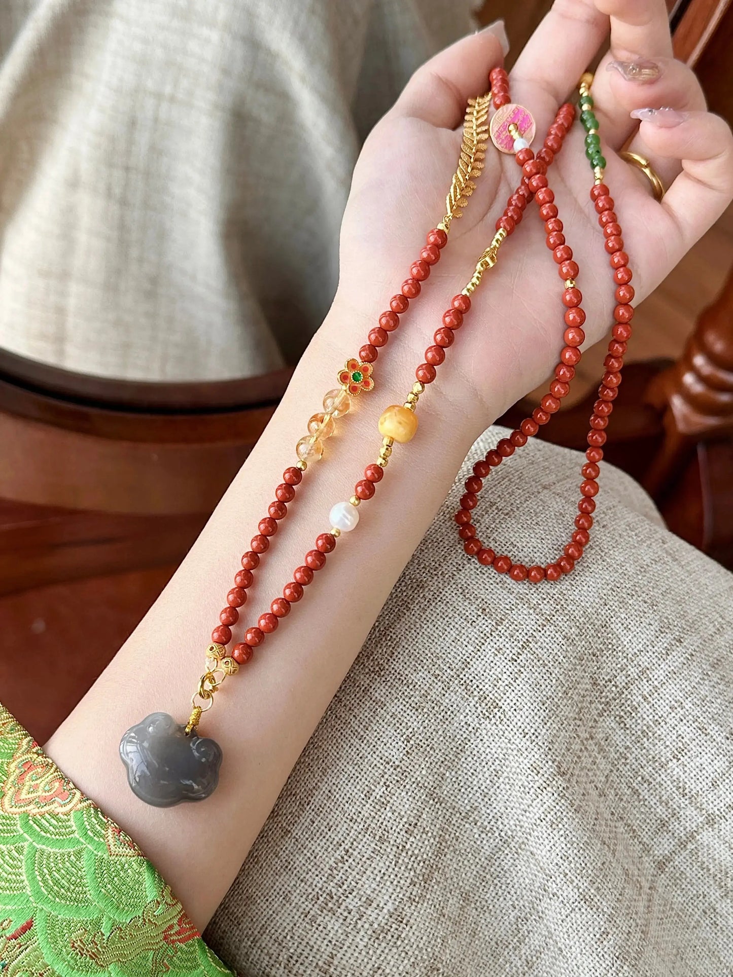 Attract luck&health-Red bracelet uucool jewelery